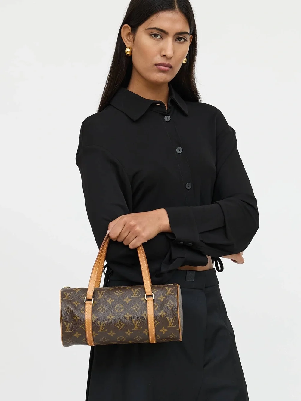 Louis Vuitton Papillon 26 PM Monogram Barrel Bag – Authentic w/ COA